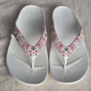 CROCS White, Red & Blue Paisley Flip Flops